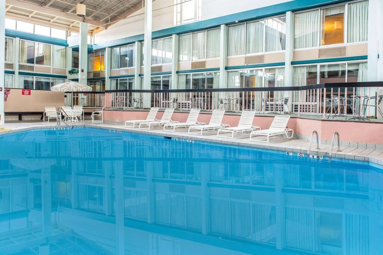 Quality Inn And Conference Center Springfield Kültér fotó