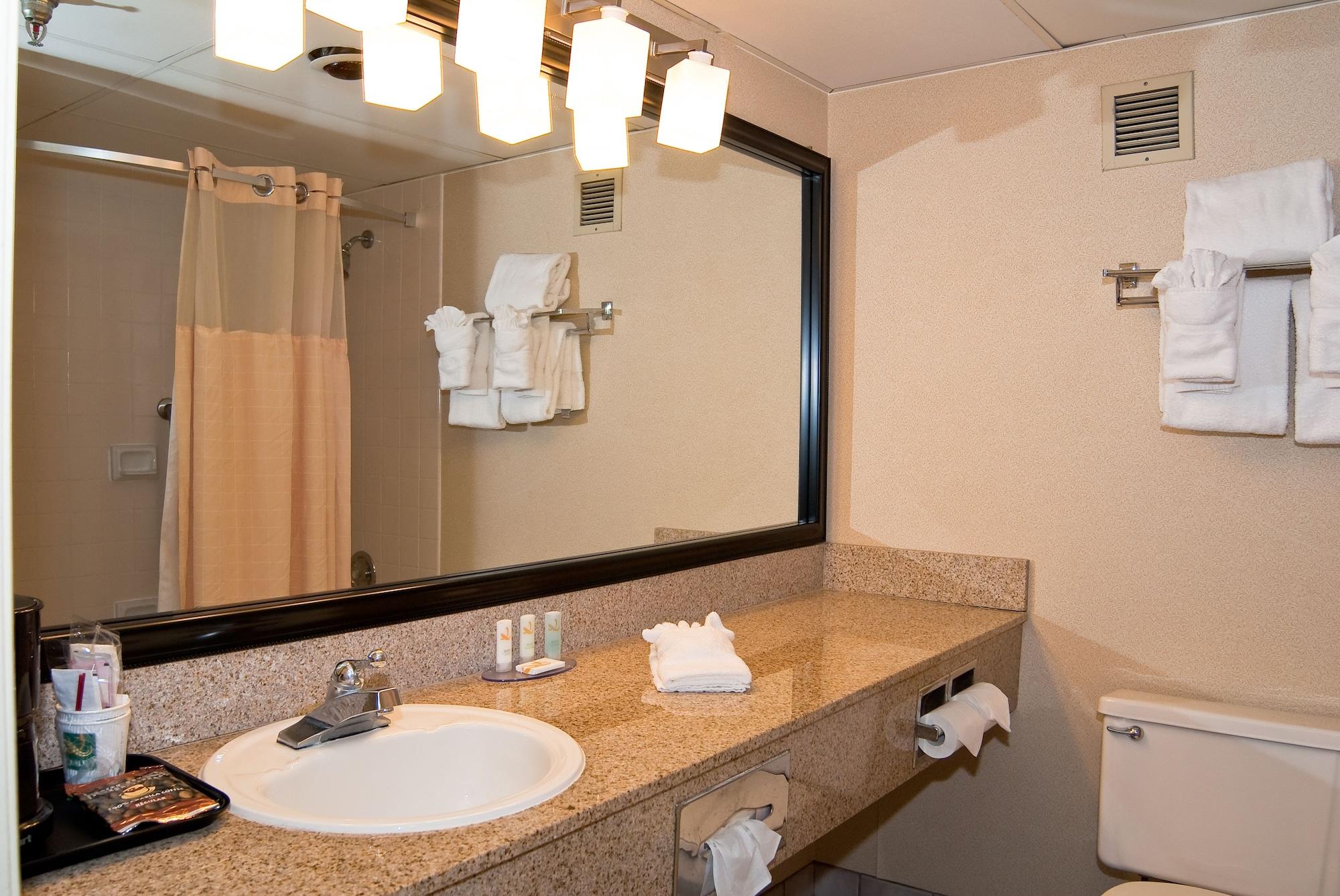 Quality Inn And Conference Center Springfield Kültér fotó