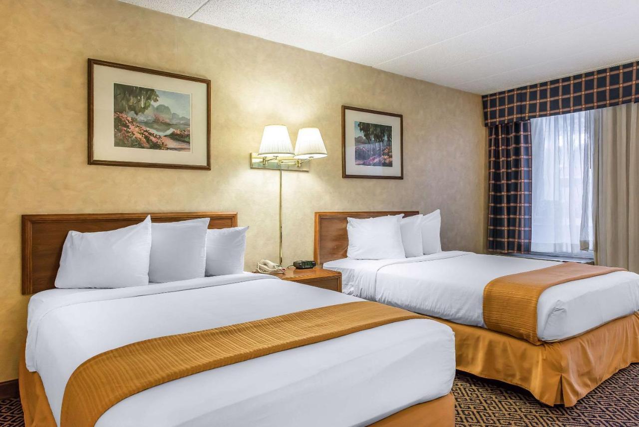 Quality Inn And Conference Center Springfield Kültér fotó